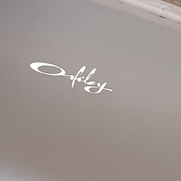 OAKLEY Sunglasses Case (only) - Picture 2 of 8